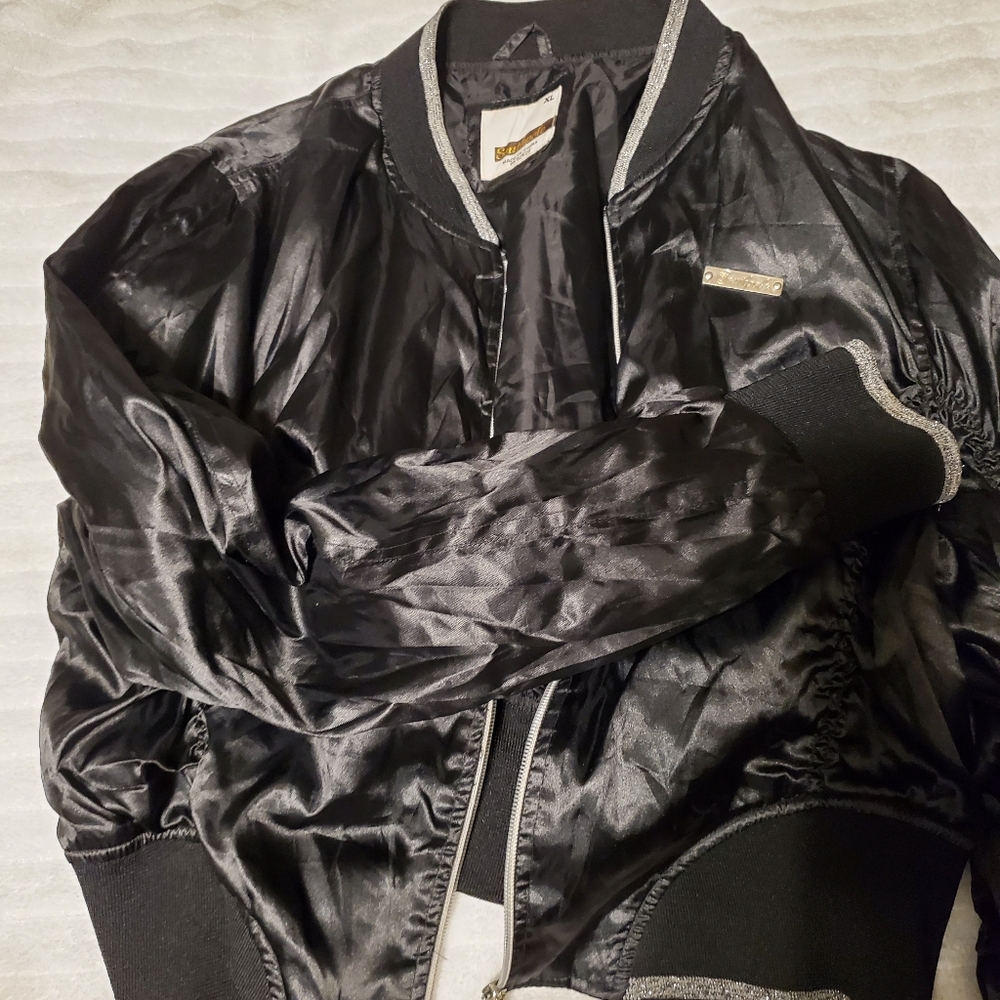 Jacket - Picture 4 of 4